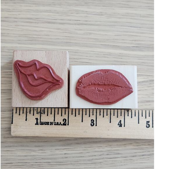 Wood Rubber Stamps Variety of Lips Kiss Hearts Love Check Background Mini Letter - Picture 3 of 7